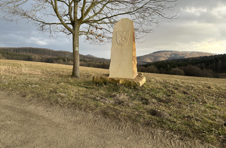 Pomník na Kršlích (Stupava)