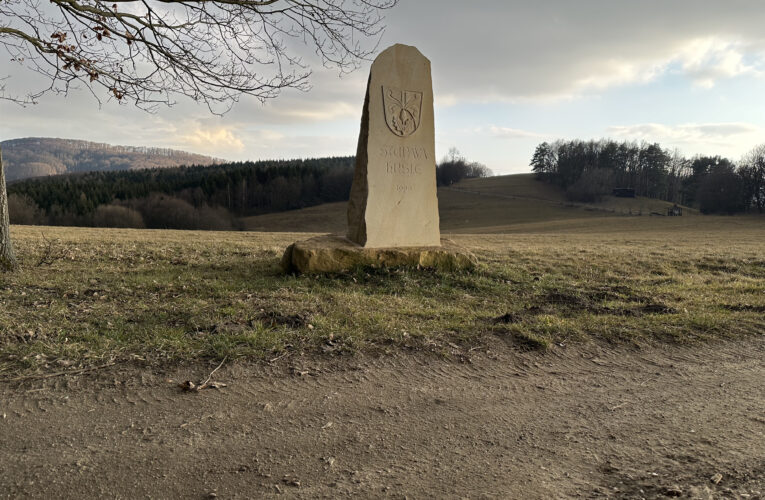 Pomník na Kršlích (Stupava)
